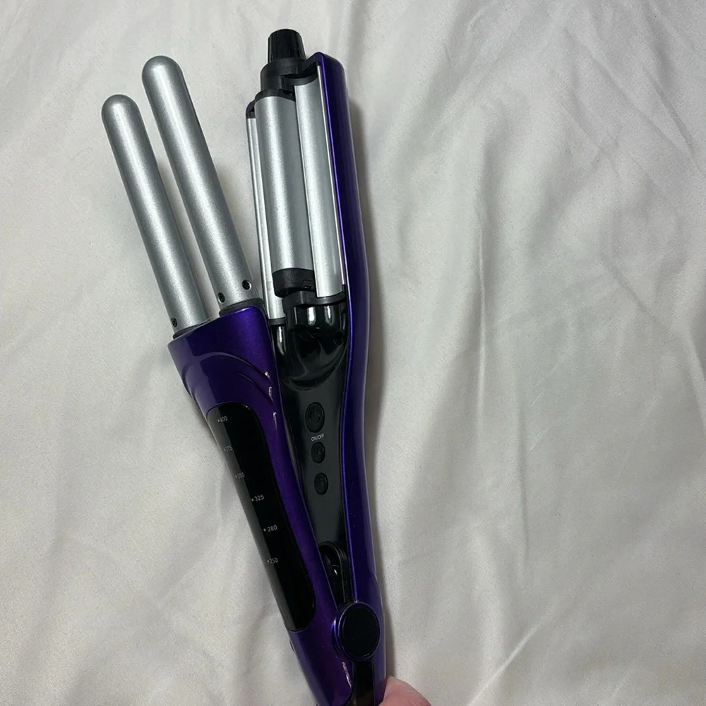 Bed Head A-Wave-We-Go Adjustable Ceramic
Hair Waver - purple - Picture 6 of 10
